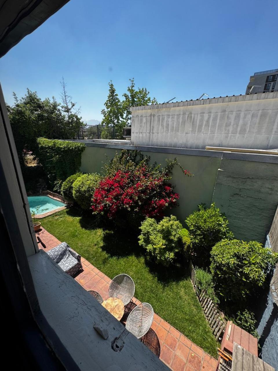 En Hermosa Casa En Barrio Pocuro *